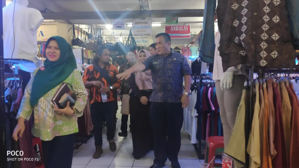 Pemkab Karawang Ambil Alih Lagi Pasar Cikampek I
