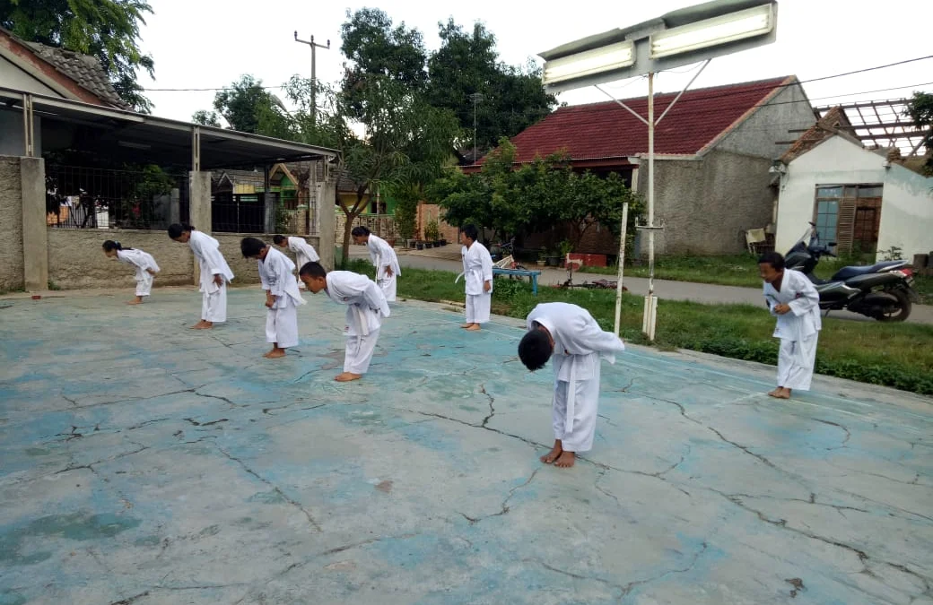 Siswa SD di Kotabaru Jago-Jago Karate Loh!