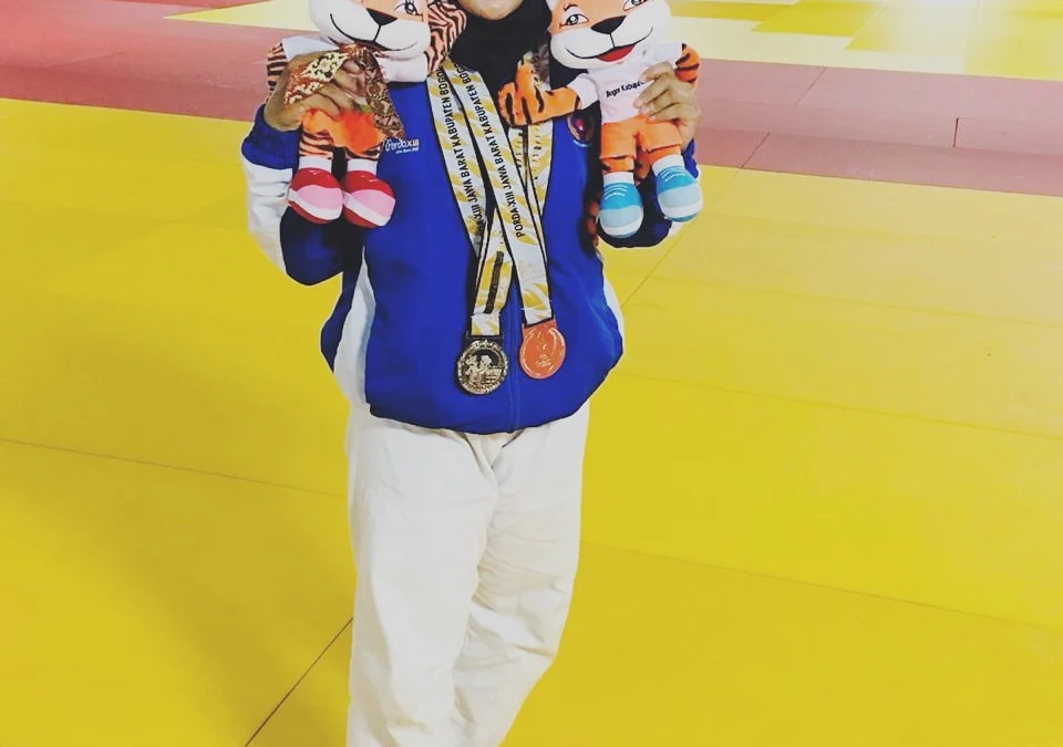 Fadilah, si Guru Cantik Bertabur Prestasi Judo: Raih Emas Porda dan PON