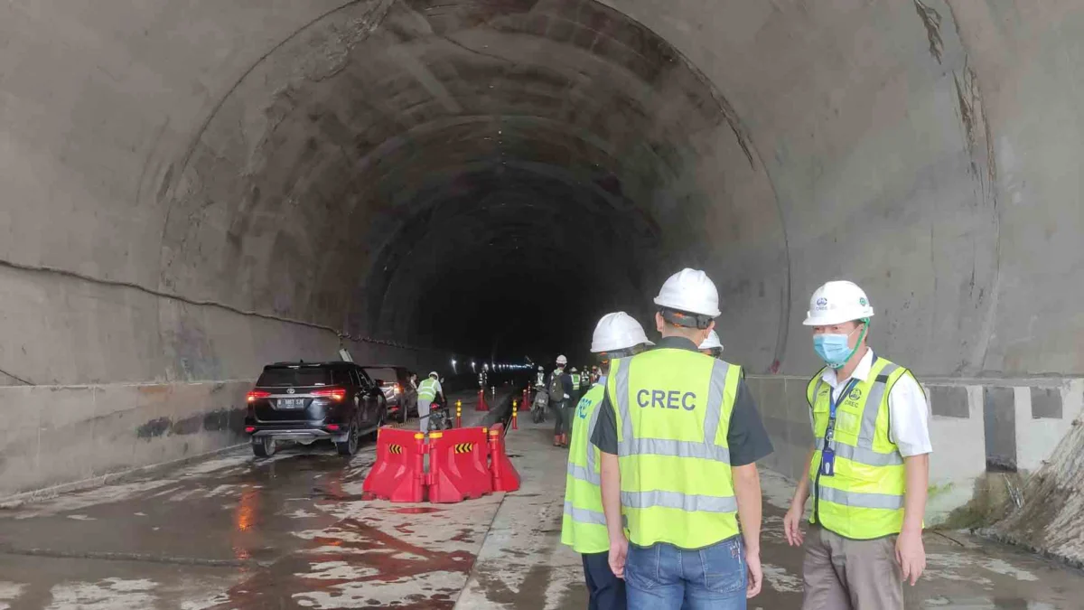 Terowongan Terpanjang KCJB di Purwakarta Akhirnya Bisa Ditembus
