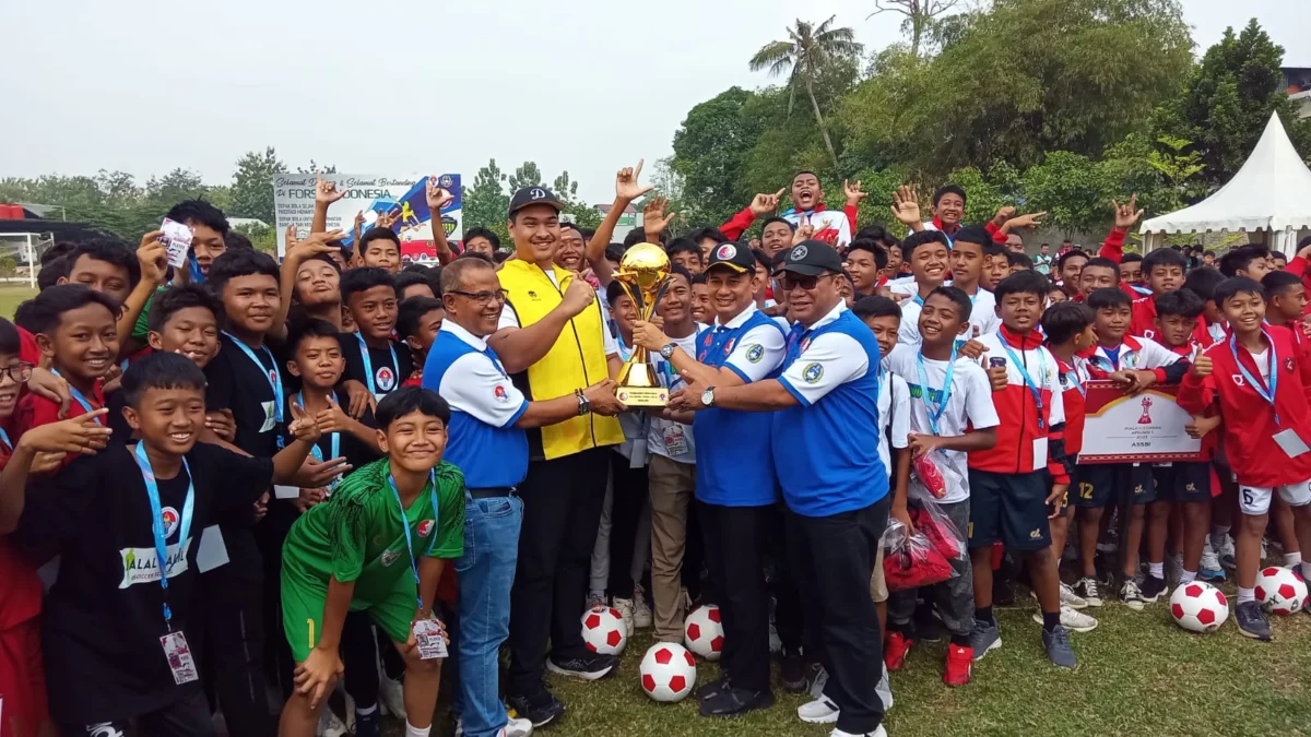 Perebutkan Piala Menpora, Tim U-13 Kabupaten Bekasi Sabet Juara 3