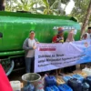 Sampoerna Salurkan Air Bersih Ke Warga Terdampak Kekeringan di Karawang