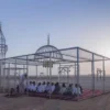 Masjid Transparan Di Gurun Paradise Has Many Gate Bentuk Untuk Perlawanan Terhadap Islamophobia