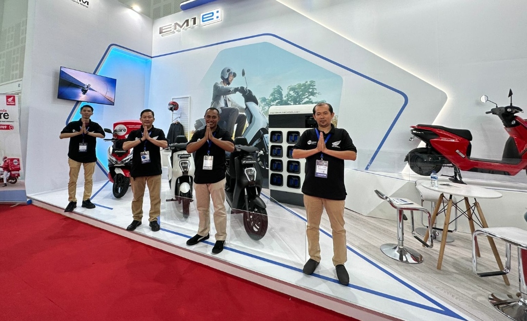 Tampilan Keren Honda EM1 e: Diperkenalkan di Ajang Indonesia Electric Motor Show (IEMS) 2023 Bogor