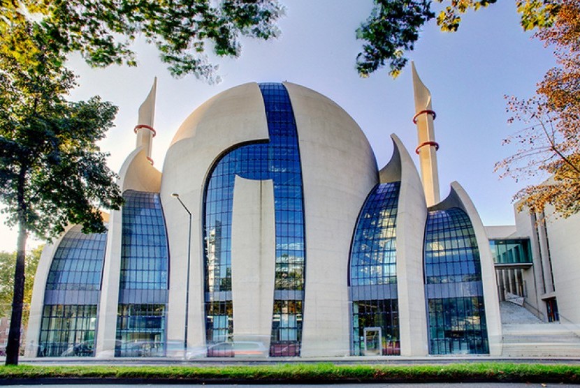 Masjid Terunik Masjid Agung Koln (the Cologne Central Mosque) Di Jerman Masjid Bergaya Arsitektur Turki