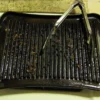 Jangan Sembarangan Dicuci, Ini Rahasia Membersihkan Grill Pan Pemanggang BBQ Hingga Bersih Secara Sempurna
