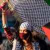 Tak Bisa Bungkam Lagi, Bella Hadid Berbagi Pemikirannya dan Dukung Palestina