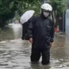Dapur Umum Wilayah Tergenang Banjir di Kabupaten Bekasi