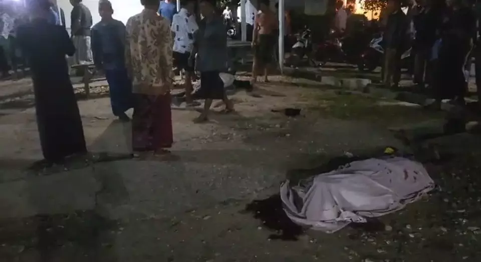 4 Orang Tergeletak Bersimbah Darah dan Tewas Saat Carok Massal di Bangkalan