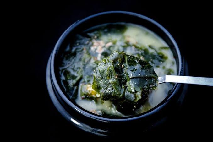 Sering Disajikan Ketika Ulang Tahun di Drakor, Ini resep Membuat Sup Rumput Laut Enak!