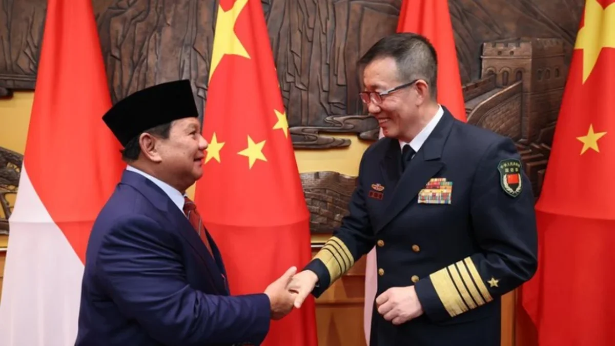 Dipuji. Dikecam.  Prabowo tetap dianggap ke Tiongkok sebagai ”presiden terpilih”.